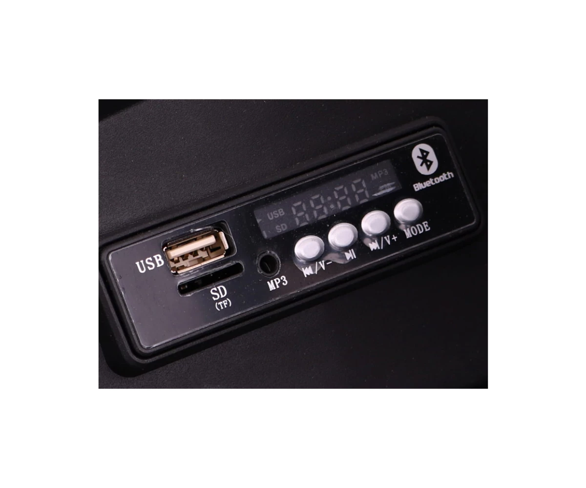 buggy-z-bogatym-panelem-audio