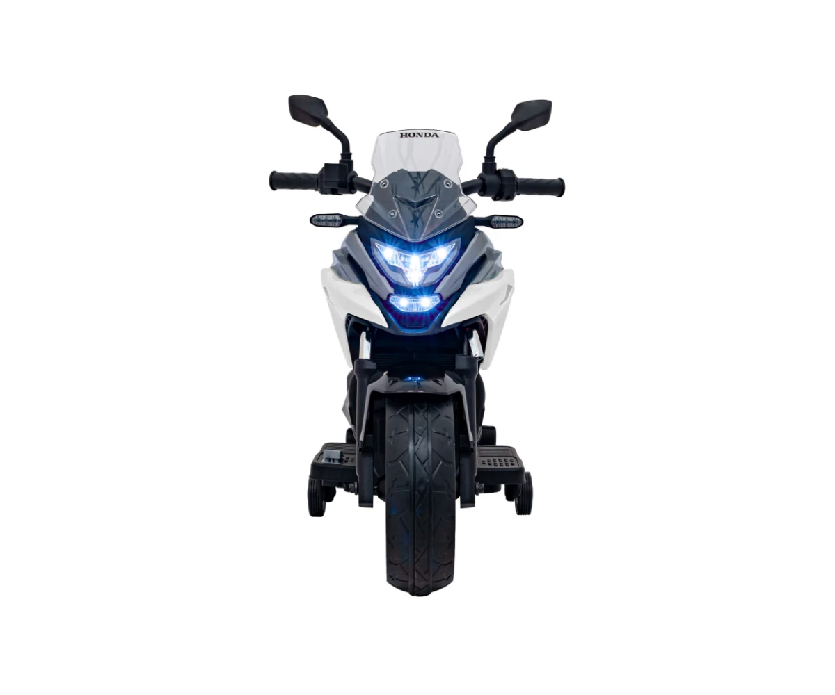 motor-ze-swiatlami-led