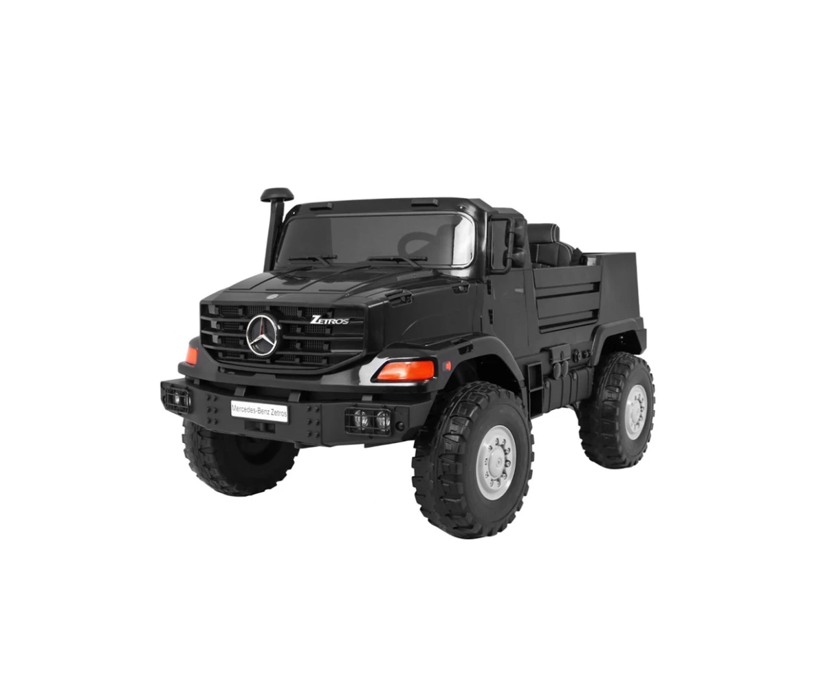 czarny-mercedes-zetros
